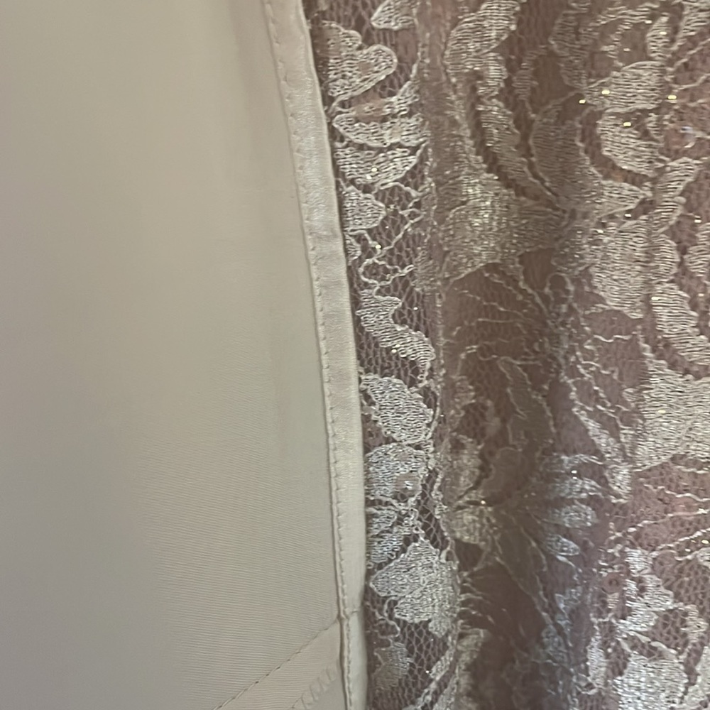 NWOT Tahari Embellished Lace Dress Size 16 - Picture 12 of 14